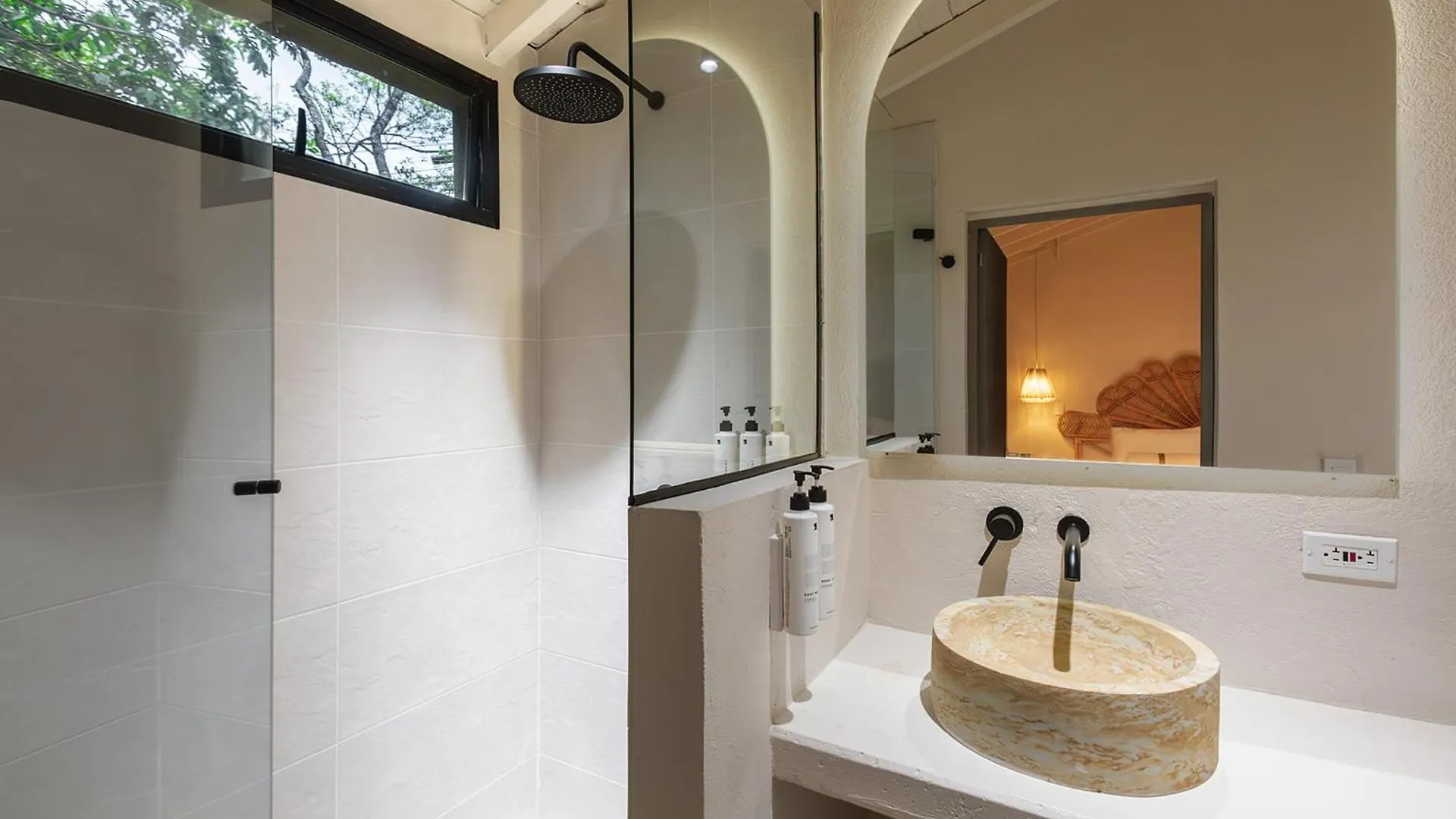 ホームステイ Casa Laurd Medellinアパートメント
